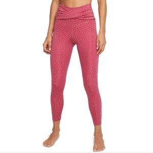 Nike Women's Yoga Twist High-Rise Leggings Sweet Beet Dots